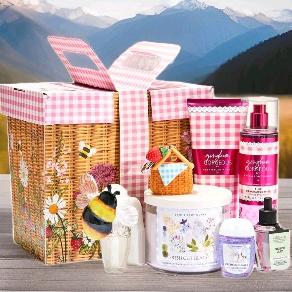 Bath & Body Works Mother's Day Gift Basket 9 Pcs Picnic Gift Set Brand New
